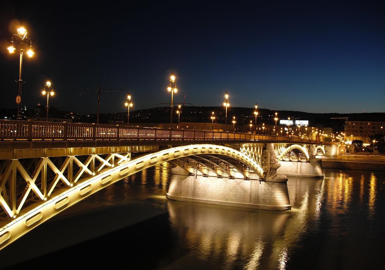 Cityheart Apartments Budapest Ngoại thất bức ảnh